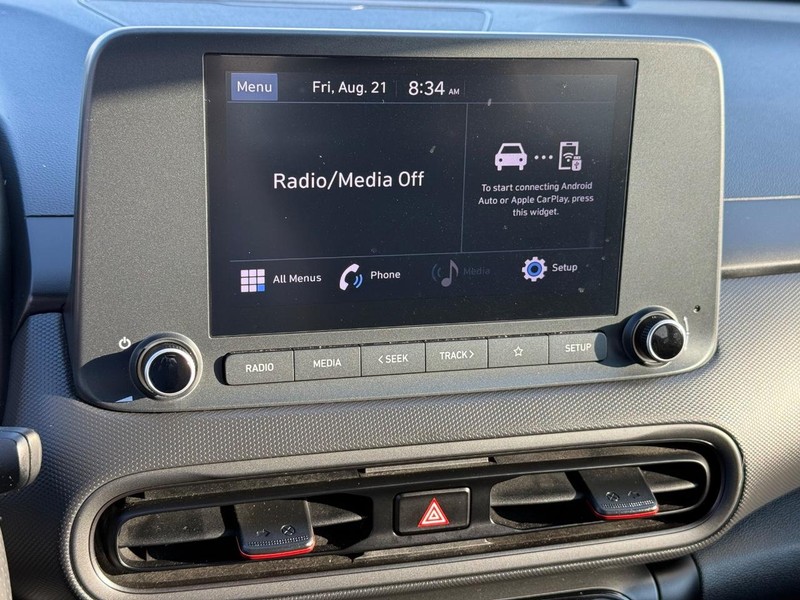 Hyundai Kona Vehicle Image 17