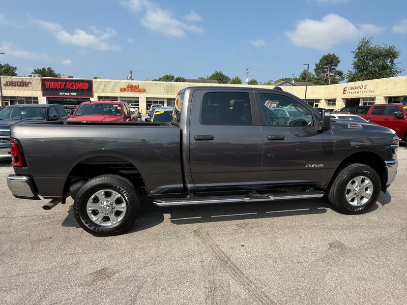 Ram 2500 Vehicle Image 02