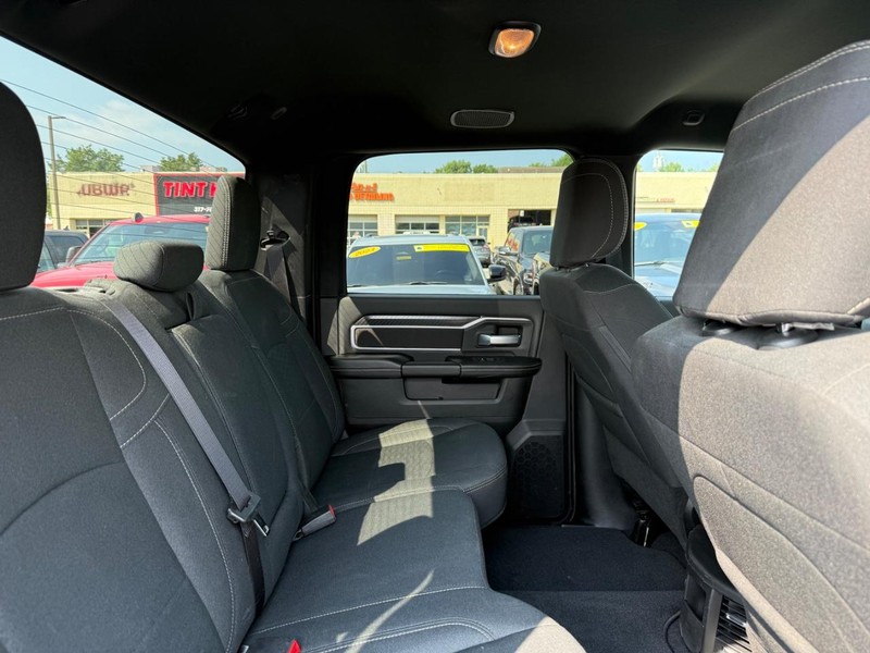 Ram 2500 Vehicle Image 10