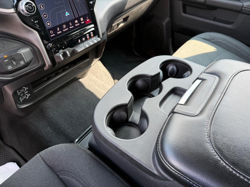 Ram 2500 Vehicle Image 19