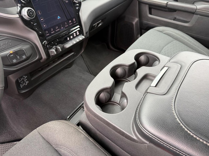 Ram 2500 Vehicle Image 19