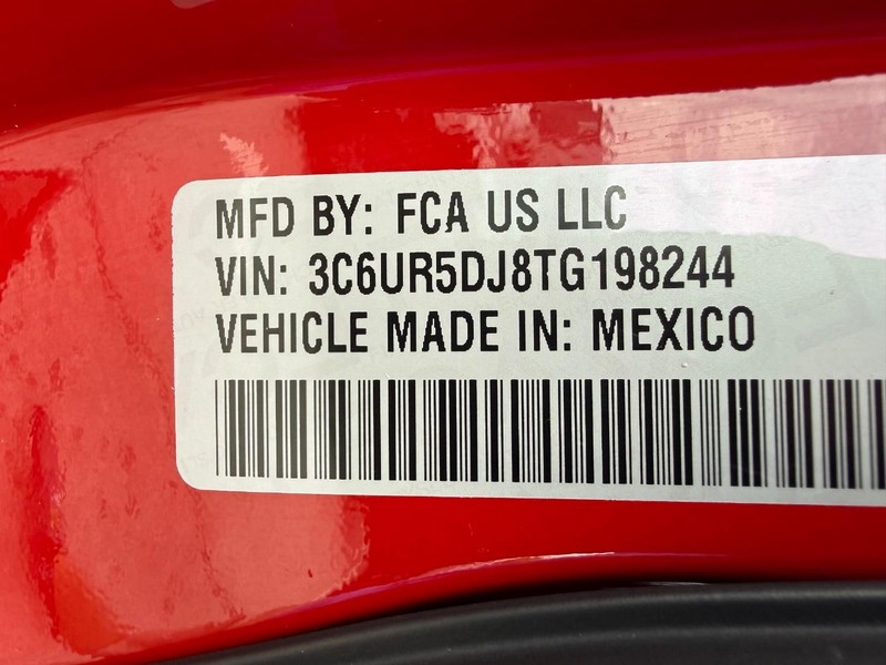 Ram 2500 Vehicle Image 25