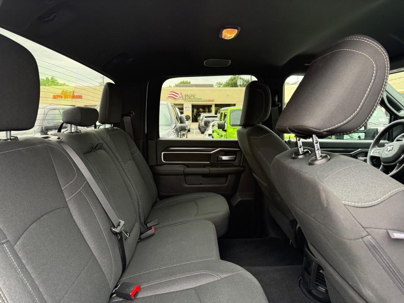 Ram 2500 Vehicle Image 10