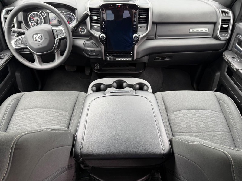 Ram 2500 Vehicle Image 11
