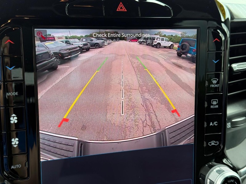 Ram 2500 Vehicle Image 18