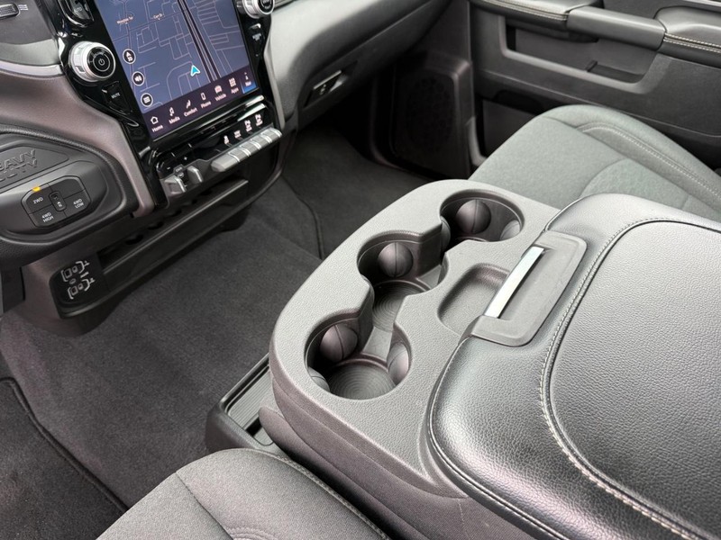 Ram 2500 Vehicle Image 19