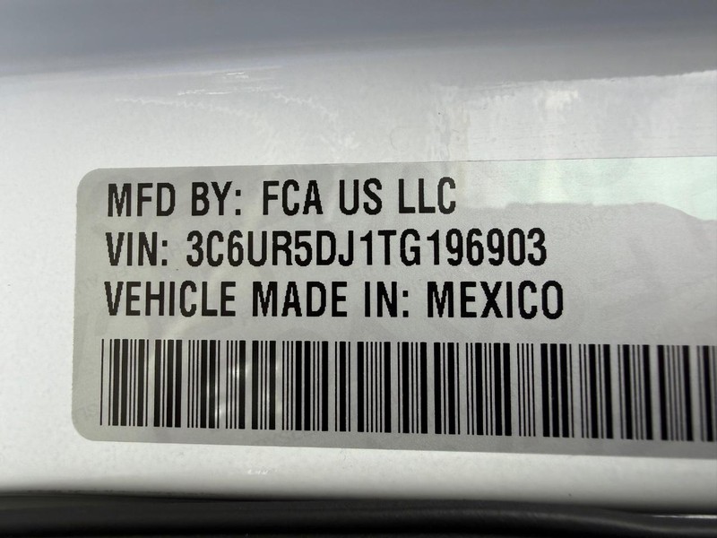 Ram 2500 Vehicle Image 25