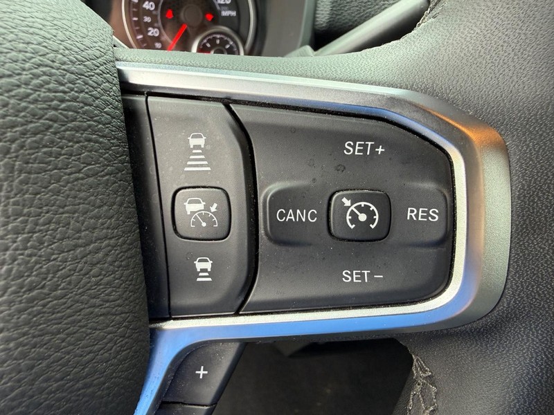 Ram 2500 Vehicle Image 14