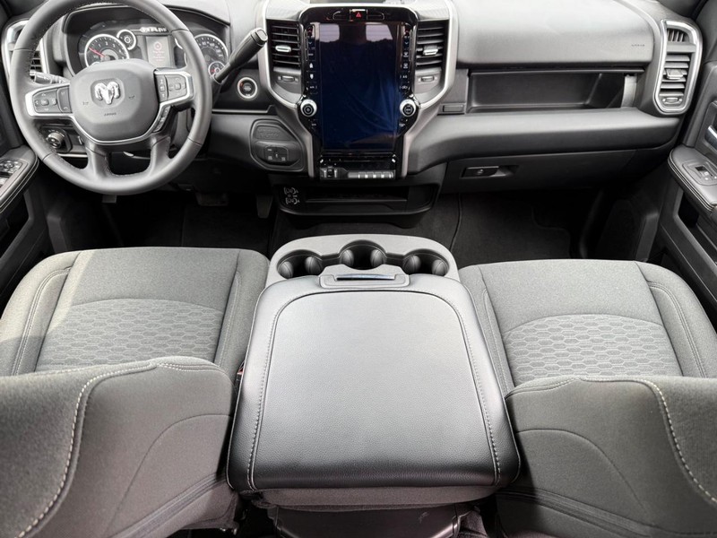 Ram 2500 Vehicle Image 11