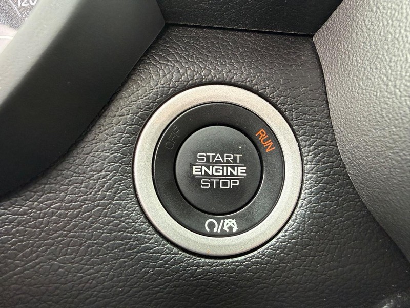 Ram 2500 Vehicle Image 15