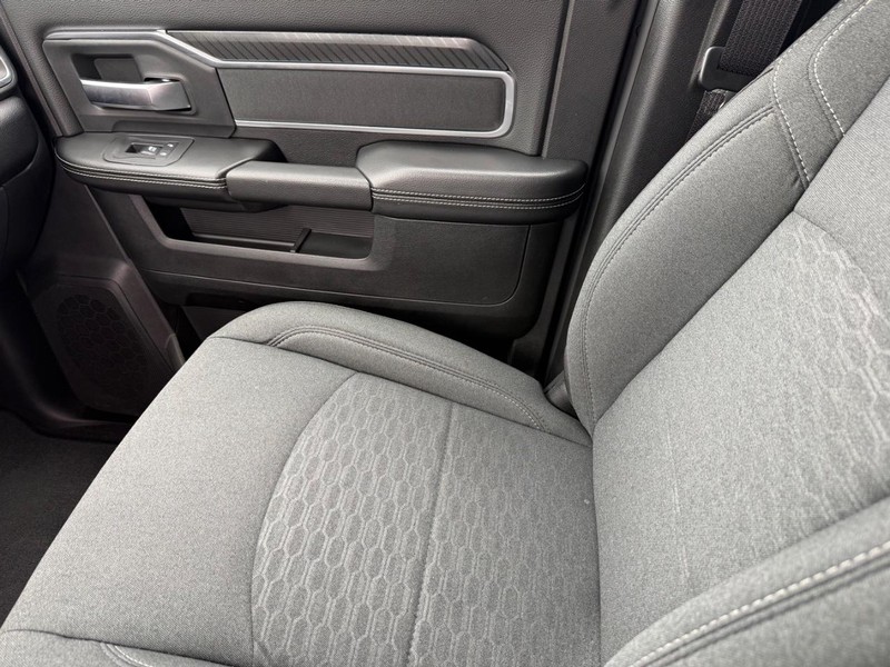 Ram 2500 Vehicle Image 20