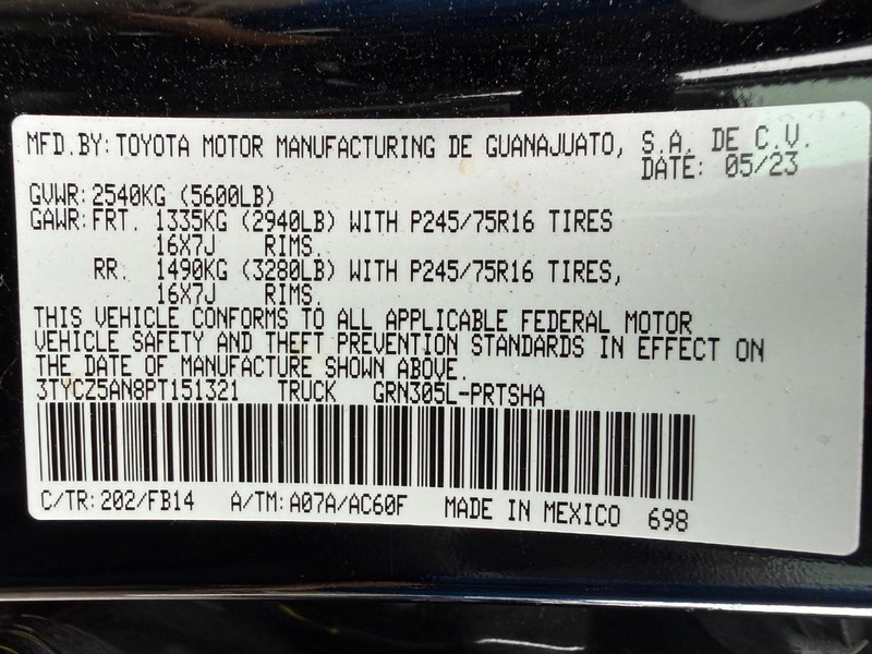 Toyota Tacoma 4WD Vehicle Image 23