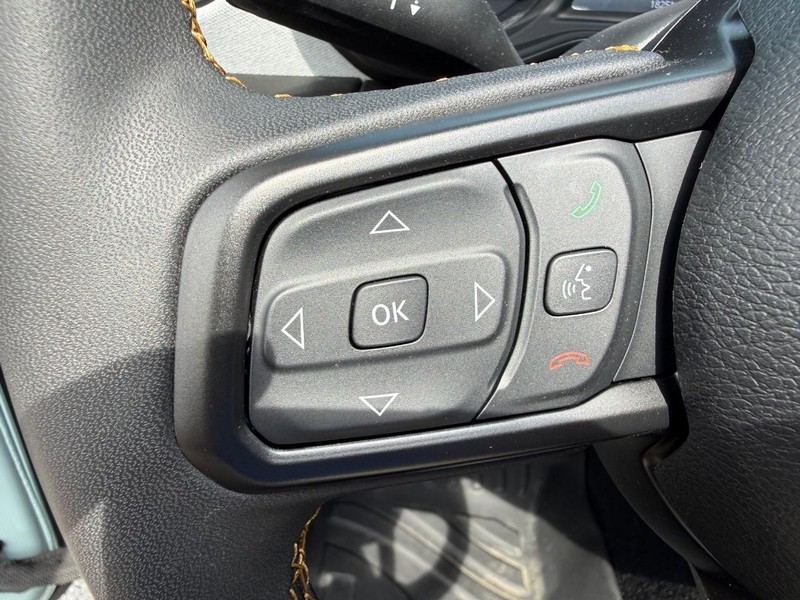 Jeep Wrangler 4xe Vehicle Image 14