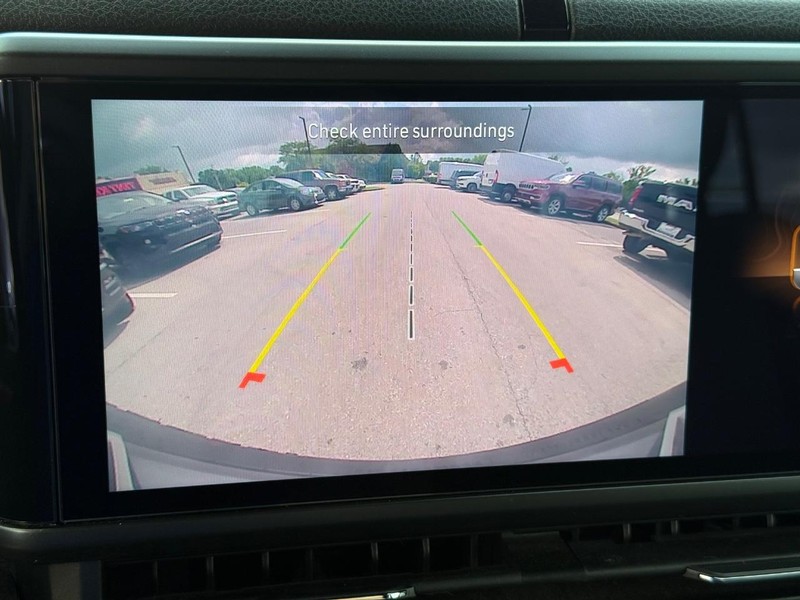 Jeep Wrangler 4xe Vehicle Image 19