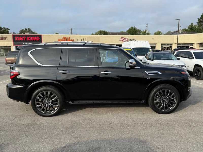 Nissan Armada Vehicle Image 02
