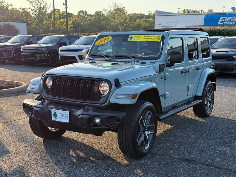 Jeep Wrangler 4xe Vehicle Image 08