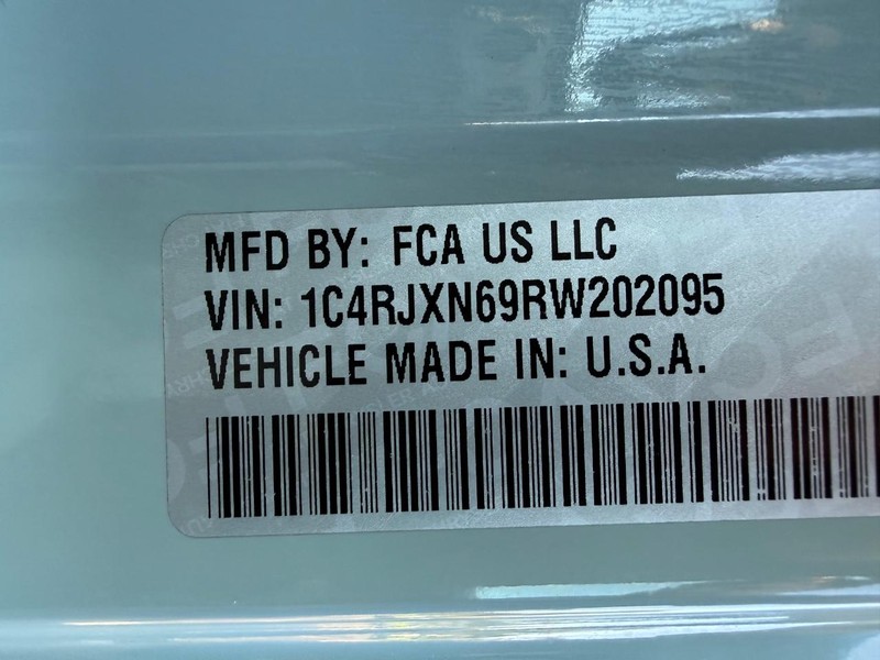 Jeep Wrangler 4xe Vehicle Image 28