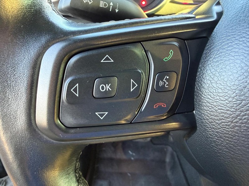 Jeep Wrangler Vehicle Image 13