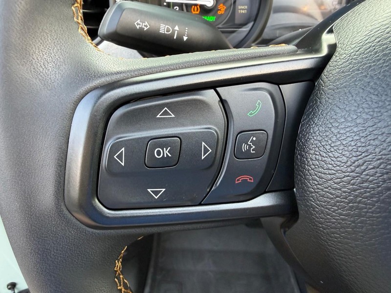 Jeep Wrangler 4xe Vehicle Image 14