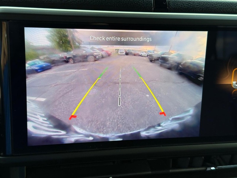 Jeep Wrangler 4xe Vehicle Image 18