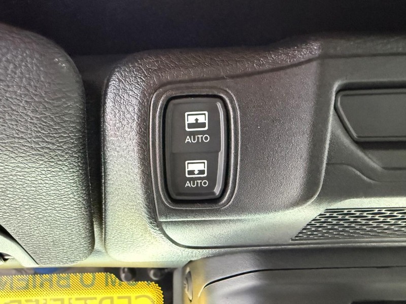 Jeep Wrangler 4xe Vehicle Image 22