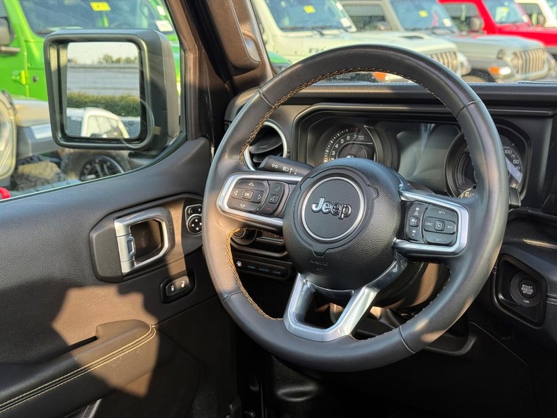Jeep Wrangler 4xe Vehicle Image 13