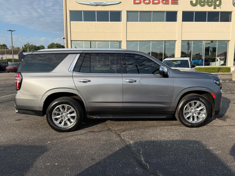 Chevrolet Tahoe Vehicle Image 02