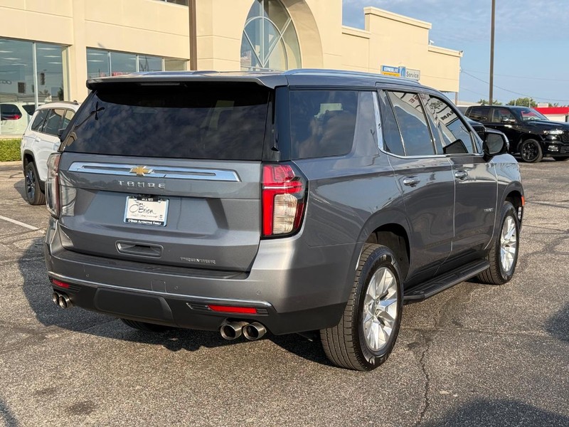 Chevrolet Tahoe Vehicle Image 03