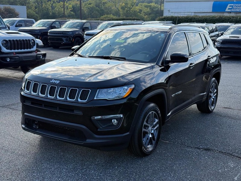 Jeep Compass Vehicle Image 08