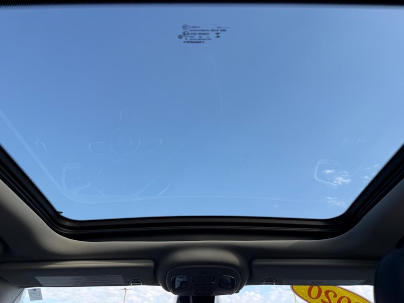 Jeep Compass Vehicle Image 11