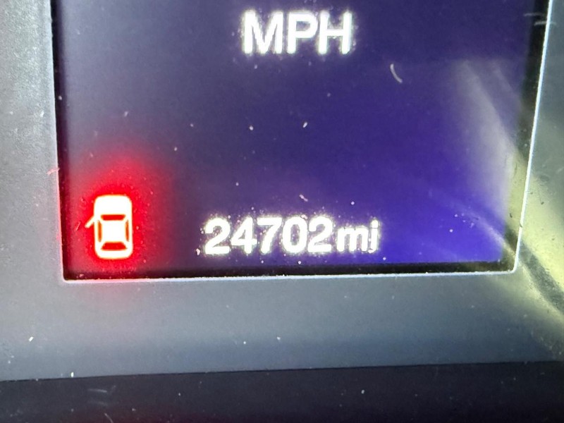 Jeep Compass Vehicle Image 24