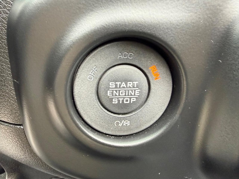 Jeep Wrangler 4xe Vehicle Image 16
