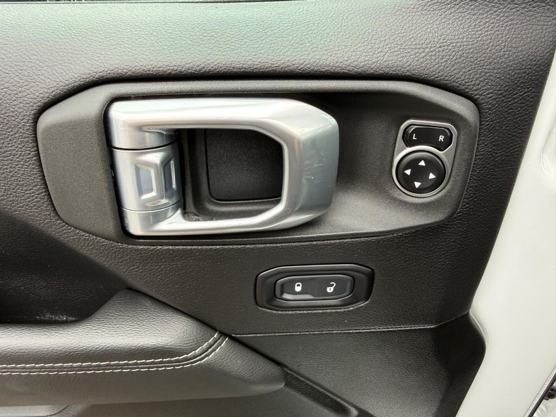 Jeep Wrangler 4xe Vehicle Image 26