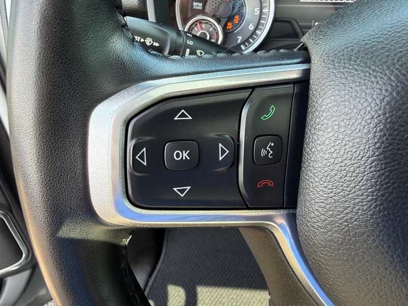 Ram 1500 Vehicle Image 14