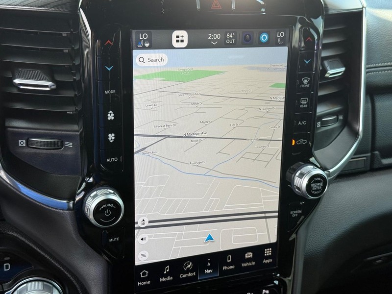Ram 1500 Vehicle Image 18