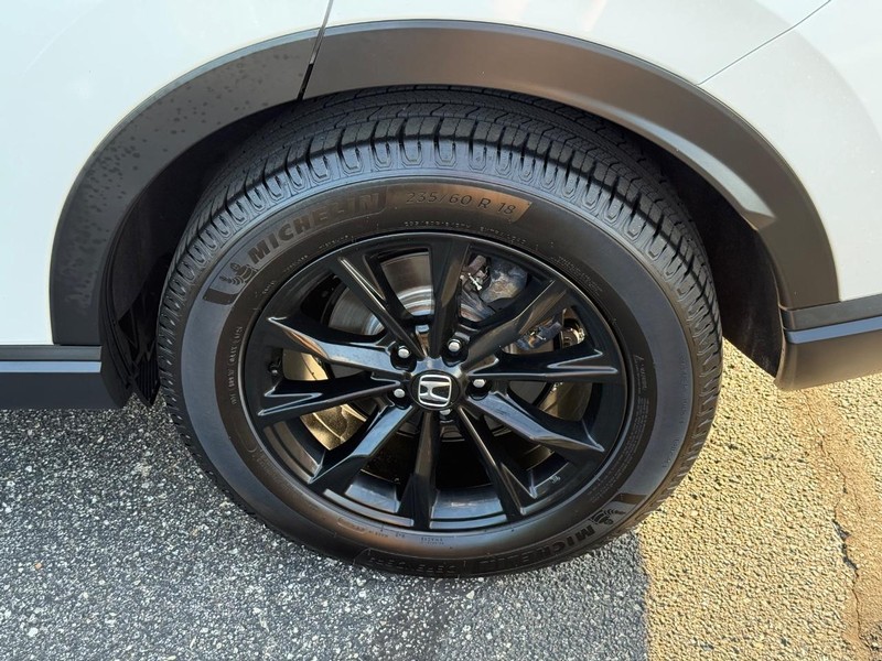 Honda CR-V Hybrid Vehicle Image 06