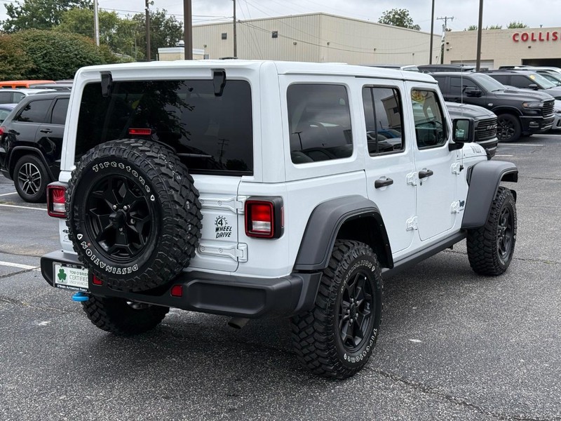 Jeep Wrangler 4xe Vehicle Image 03