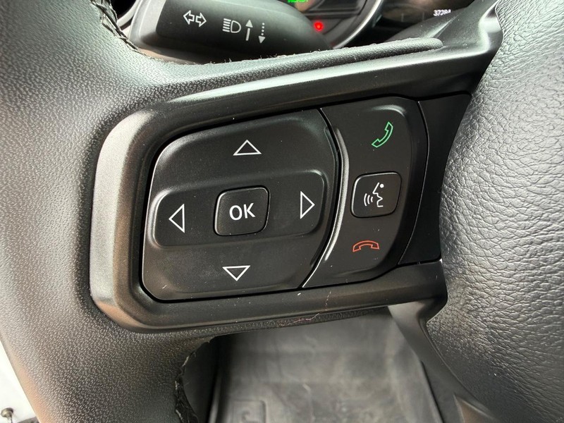 Jeep Wrangler 4xe Vehicle Image 13
