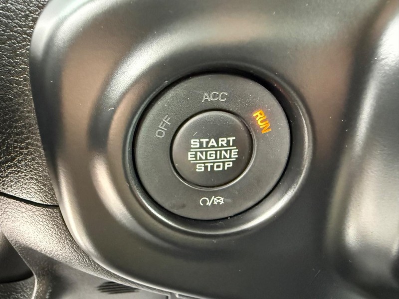 Jeep Wrangler 4xe Vehicle Image 15
