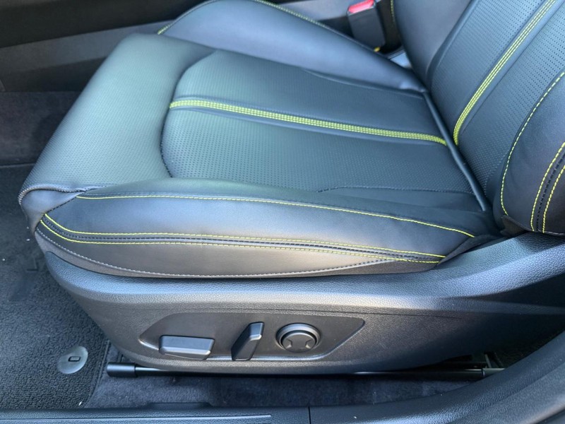 Kia K5 Vehicle Image 26