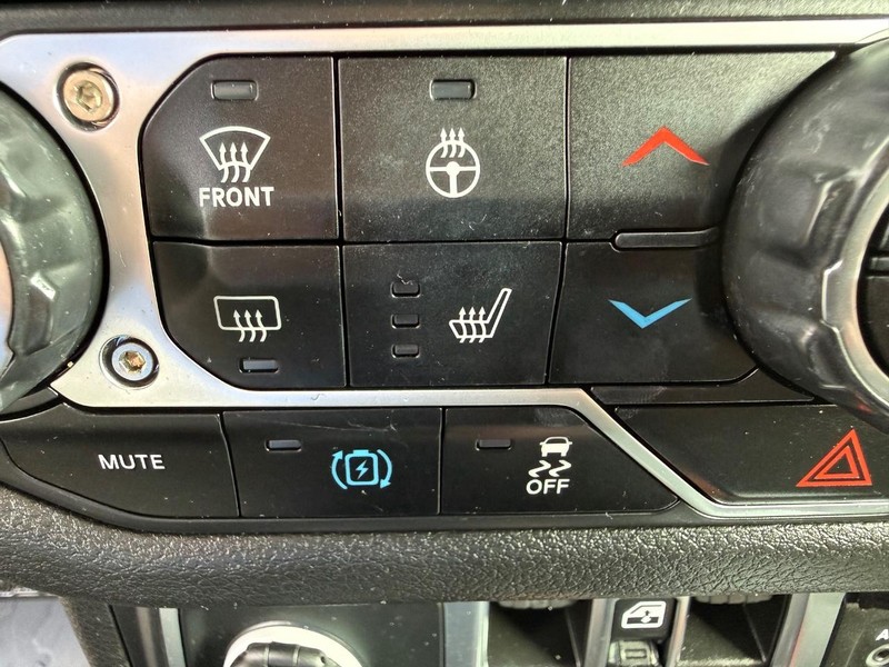 Jeep Wrangler 4xe Vehicle Image 17