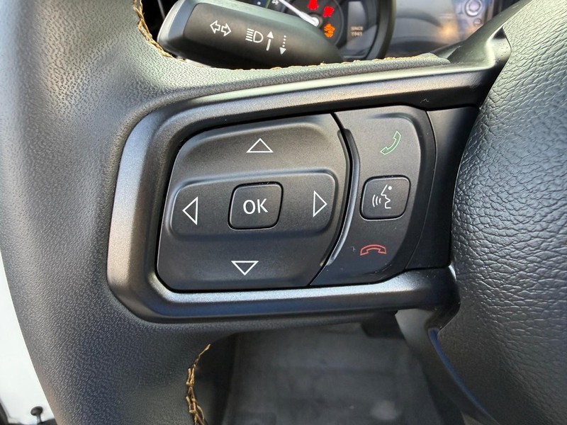 Jeep Wrangler 4xe Vehicle Image 14