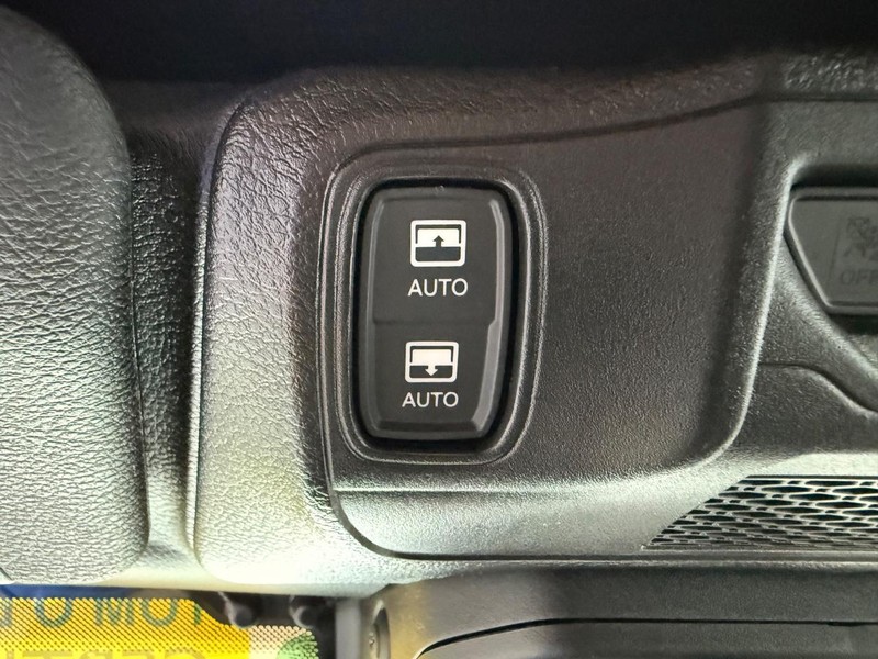 Jeep Wrangler 4xe Vehicle Image 23