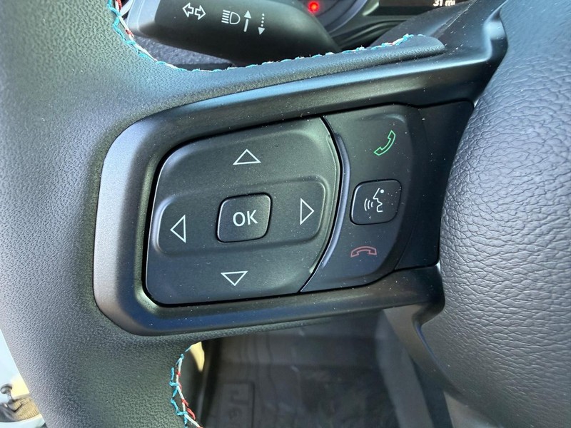 Jeep Wrangler Vehicle Image 09