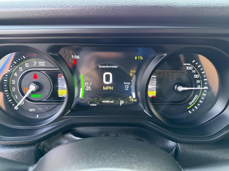 Jeep Wrangler 4xe Vehicle Image 24