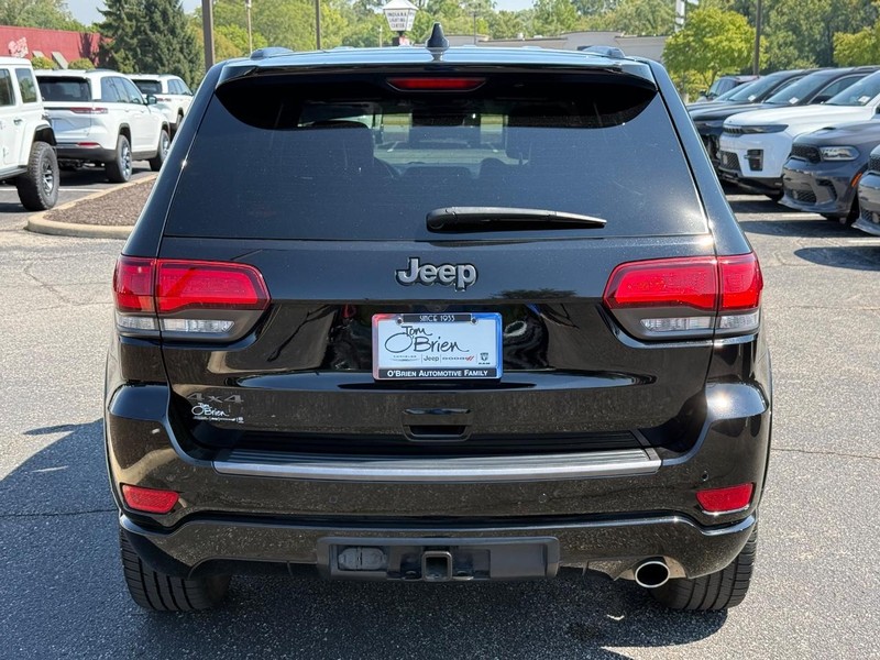 Jeep Grand Cherokee Vehicle Image 04