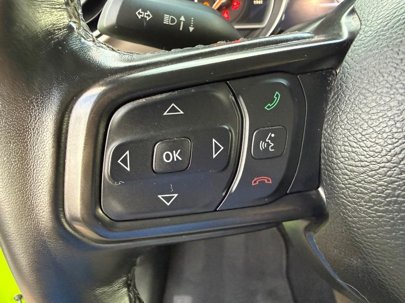 Jeep Gladiator Vehicle Image 13