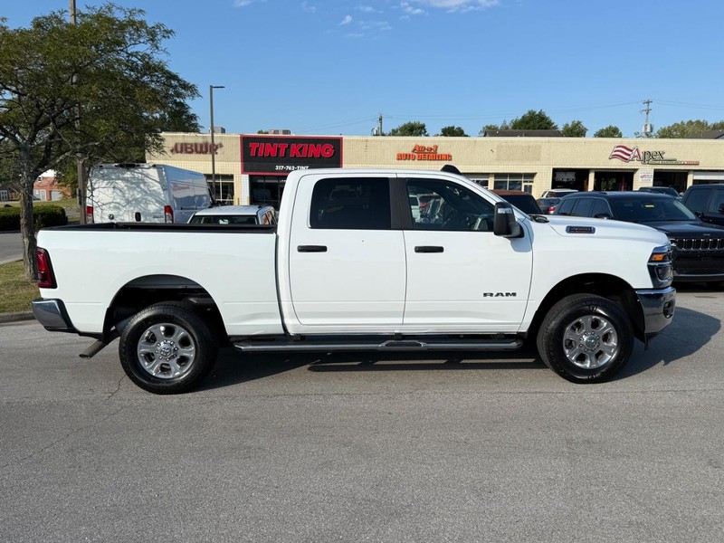 Ram 2500 Vehicle Image 02