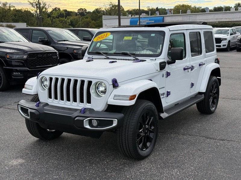 Jeep Wrangler 4xe Vehicle Image 08