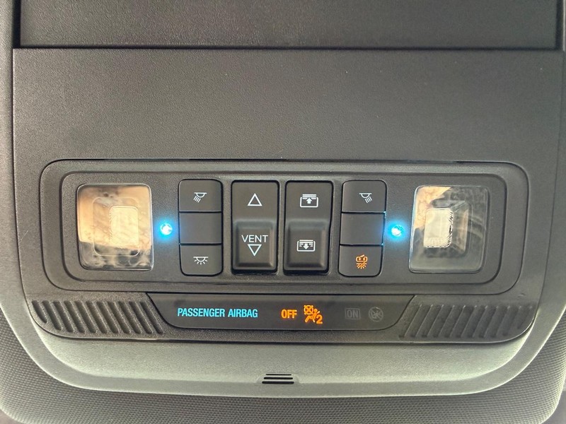 Ford Explorer Vehicle Image 25